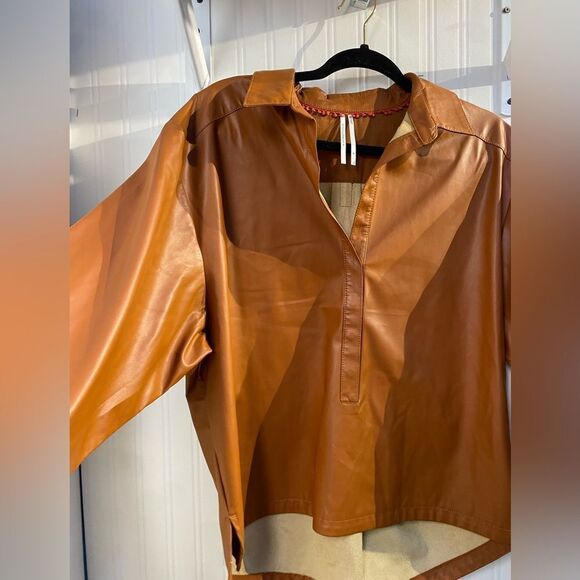 Anthropologie Faux Leather Shirt Size M - Picture 3 of 12